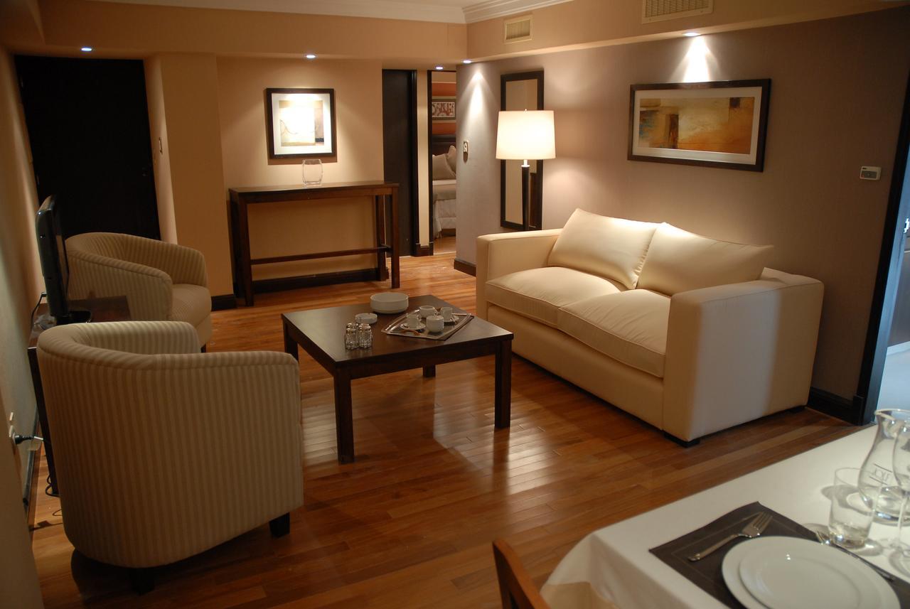 Premium Tower Suites Мендоса Екстериор снимка